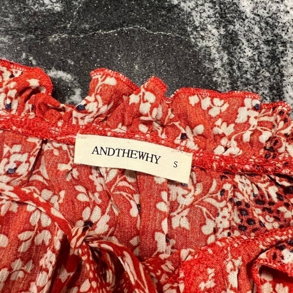 ANDTHEWHY red peasant patchwork floral top with ties at neck - Picture 7 of 11